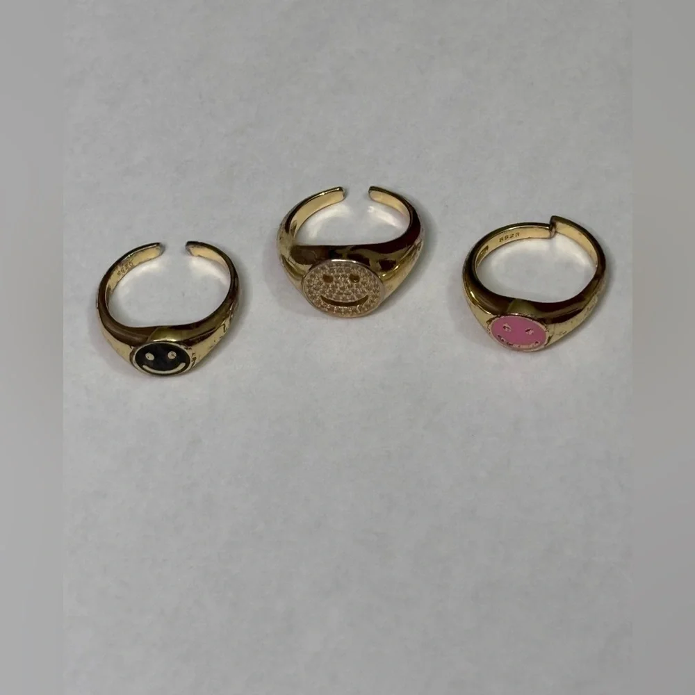 Gold Smiley Face Rings Set - Picture 3 of 3